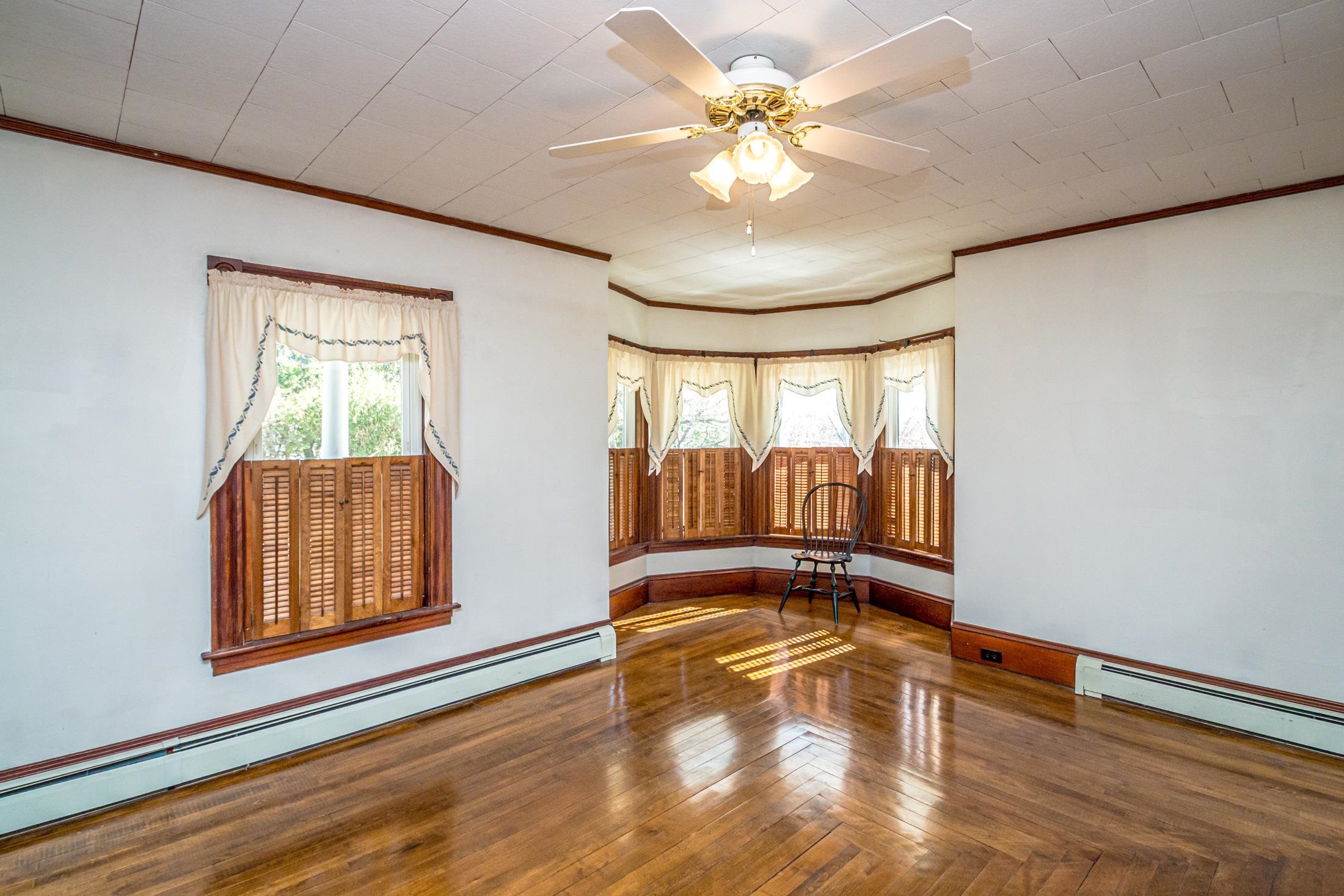 56 South Lunenburg Road Lunenburg, VT 05906 - Photo 13 of 44