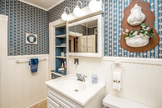 $329,000 | 56 South Lunenburg Road, Lunenburg, VT 05906