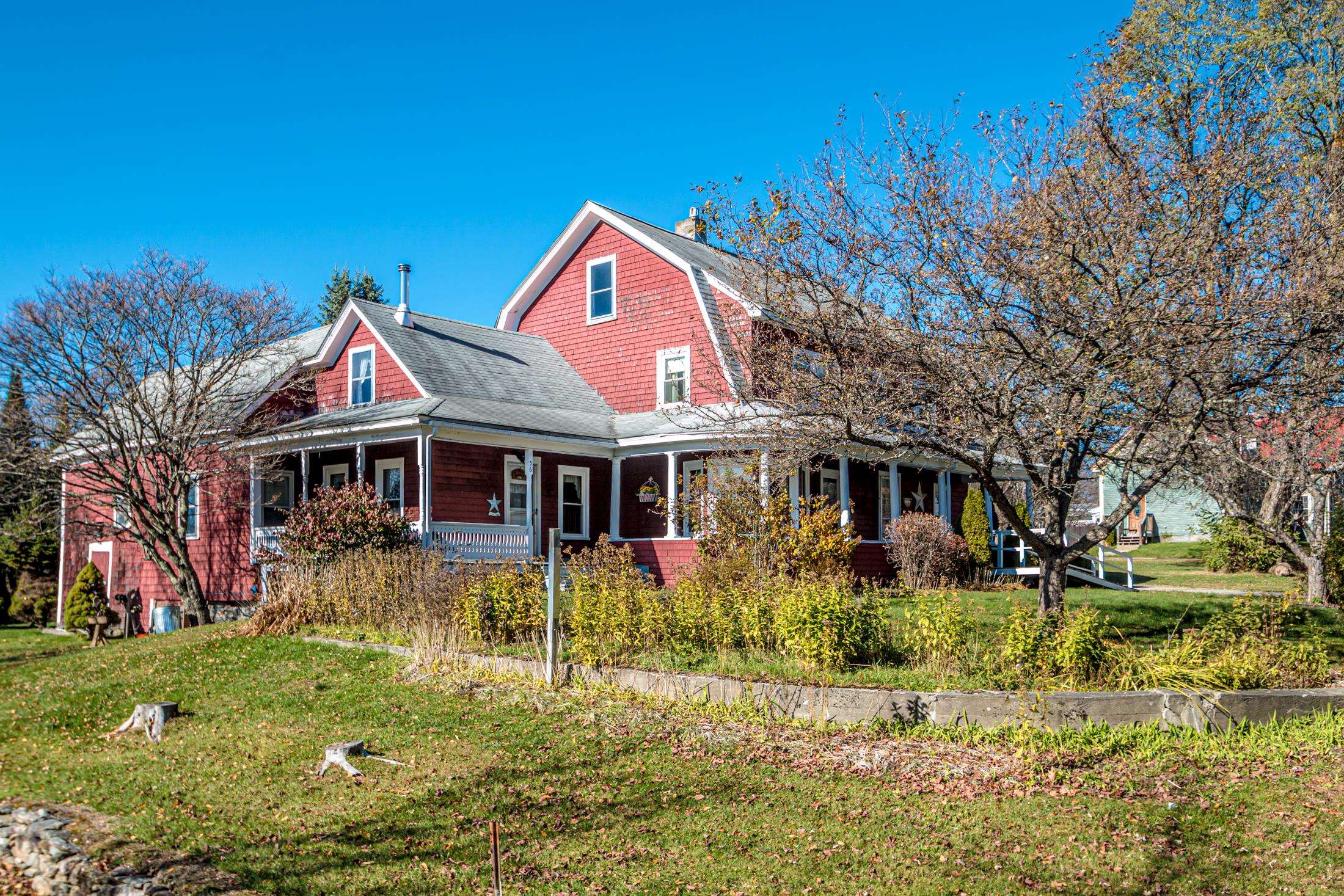 56 South Lunenburg Road Lunenburg, VT 05906 - Photo 2 of 44