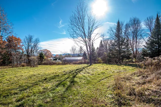 $329,000 | 56 South Lunenburg Road, Lunenburg, VT 05906