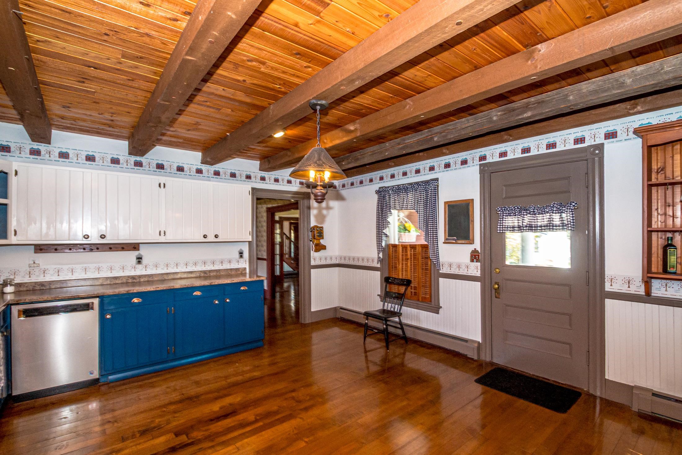 56 South Lunenburg Road Lunenburg, VT 05906 - Photo 8 of 44