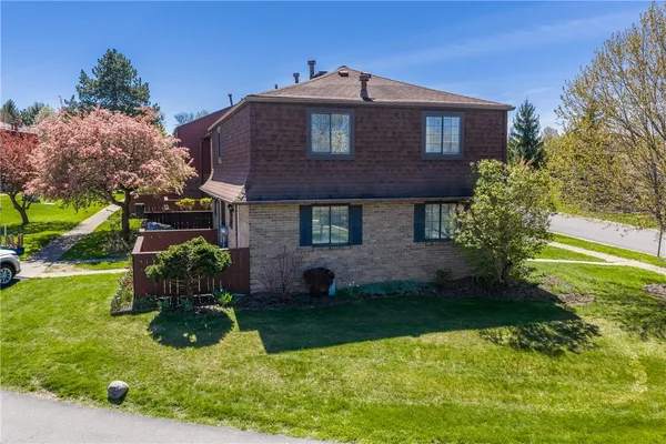 $149,900 | 352 Surrey Hill Way, Henrietta, NY 14623
