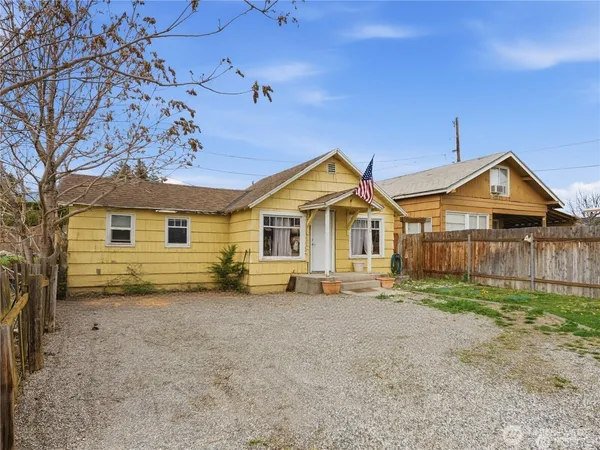 $434,900 | 2436 Chatham Hill Drive, Wenatchee, WA 98801