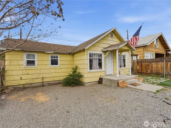 $434,900 | 2436 Chatham Hill Drive, Wenatchee, WA 98801