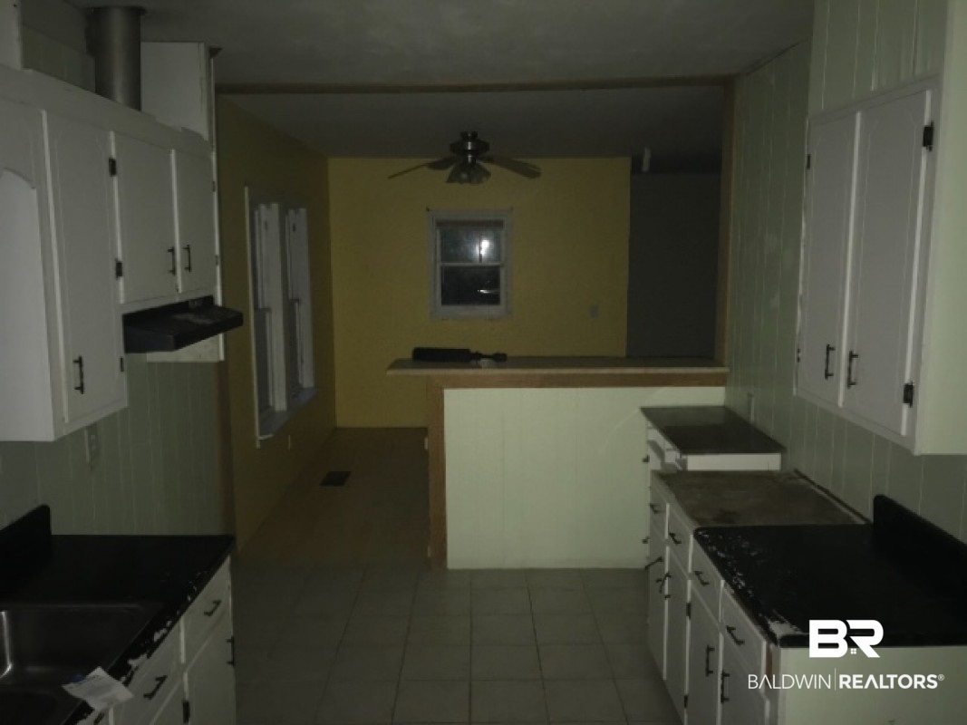 581 Hinson Street Thomasville, AL 36784 - Photo 5 of 6
