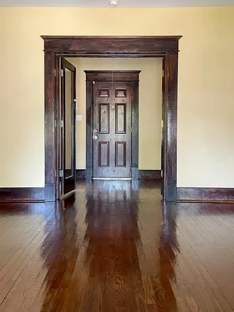 $1,895 | 1701 Sylvester Road, Houston, TX 77009