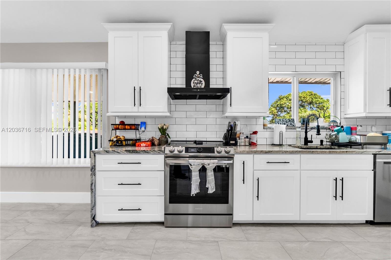 5049 Cleveland Road Delray Beach, FL 33484 - Photo 10 of 56