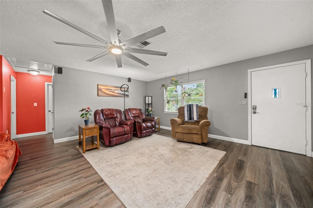 125 Parkview Road Sebring, FL 33870 - Photo 4 of 46 Gallery Image 4