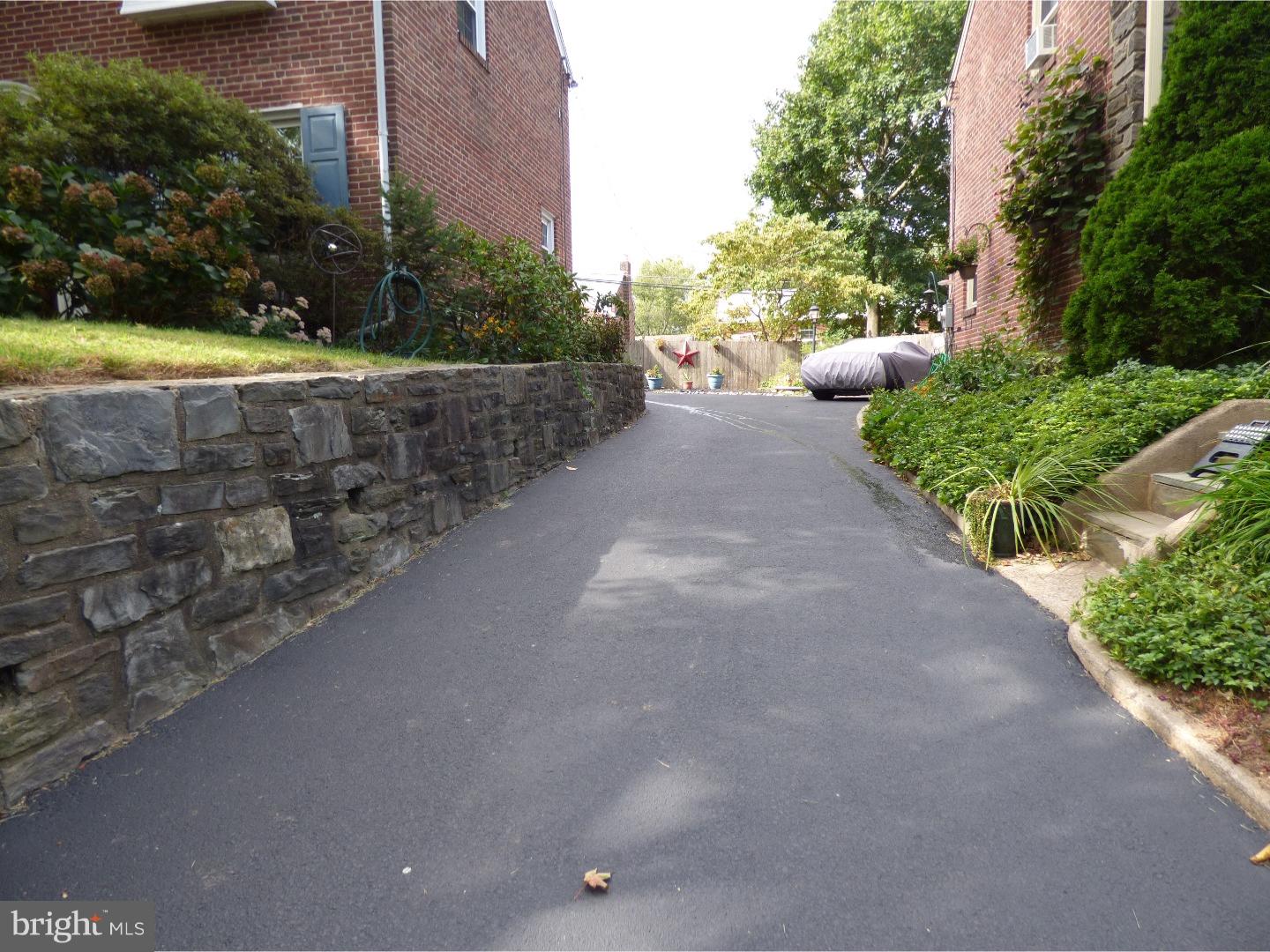 252 Crosshill Road Wynnewood, PA 19096 - Photo 11 of 14
