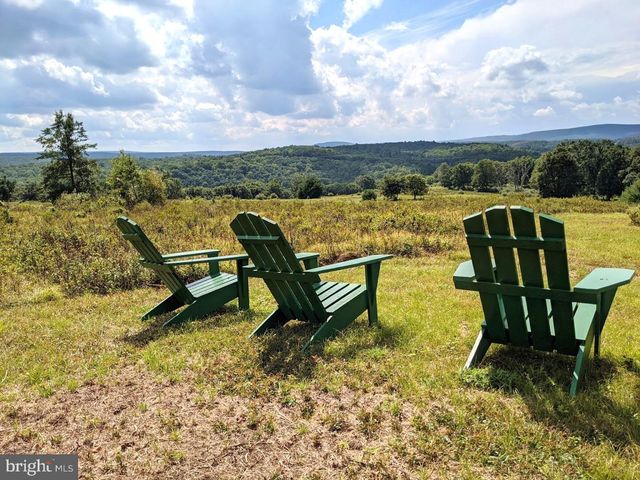 $875,000 | 614 Graystones Jeras Road, Jim Thorpe, PA 18229