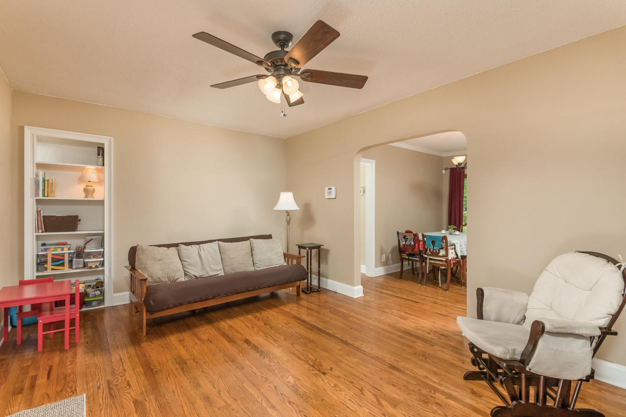 5328 Old Mission Road Chattanooga, TN 37411 - Photo 3 of 18 5328 Old Mission Road Chattanooga, TN 37