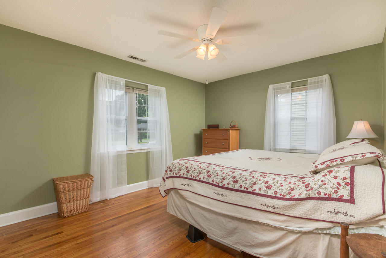 5328 Old Mission Road Chattanooga, TN 37411 - Photo 8 of 18 5328 Old Mission Road Chattanooga, TN 37
