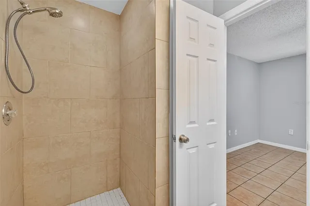 $250,000 | 300 Cricket Hollow Lane, Eustis, FL 32726