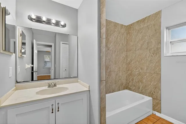 $250,000 | 300 Cricket Hollow Lane, Eustis, FL 32726