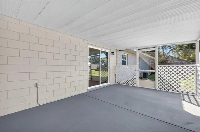 $250,000 | 300 Cricket Hollow Lane, Eustis, FL 32726