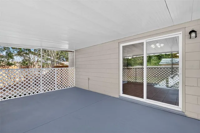 $250,000 | 300 Cricket Hollow Lane, Eustis, FL 32726