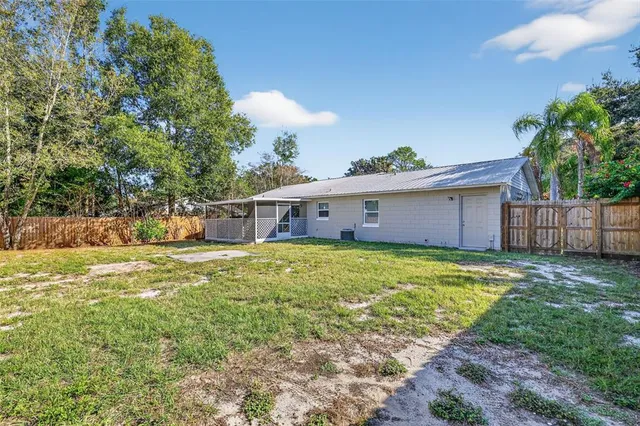 $250,000 | 300 Cricket Hollow Lane, Eustis, FL 32726