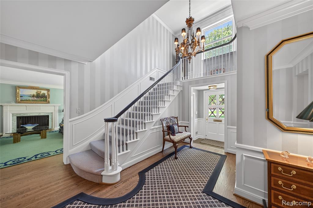 66 Oxford Road Grosse Pointe, MI 48236 - Photo 23 of 52
