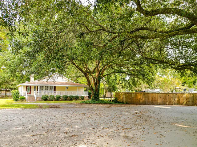 $280,000 | 104 Lovic Lane, Moncks Corner, SC 29461