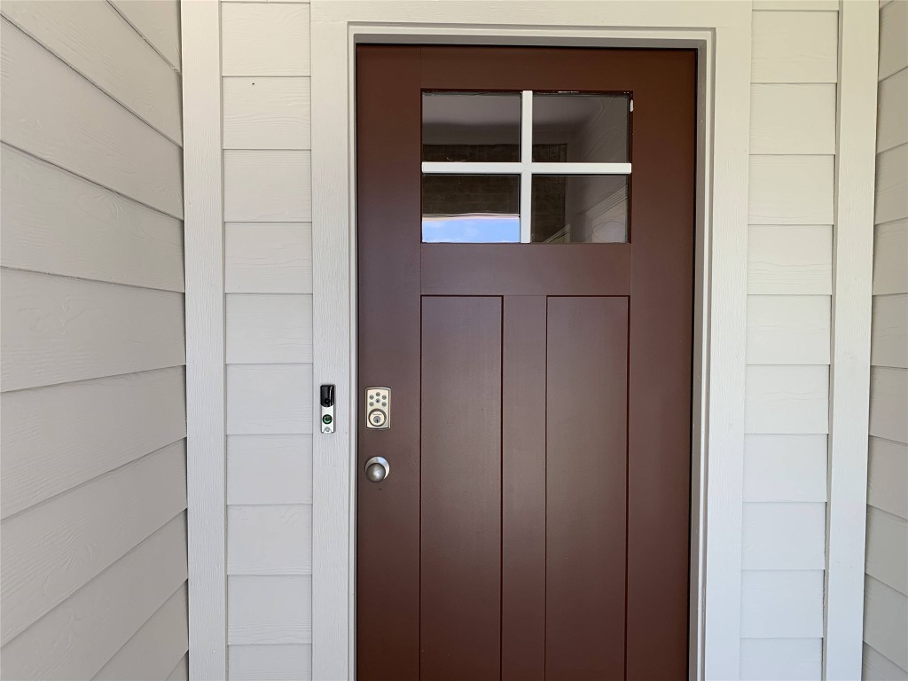 100 Royal Palm Way Leander, TX 78641 - Photo 4 of 29 a view of front door