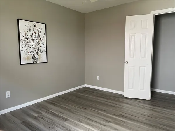 $1,900 | 5426 Rio Drive, Baytown, TX 77521