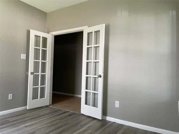$1,900 | 5426 Rio Drive, Baytown, TX 77521
