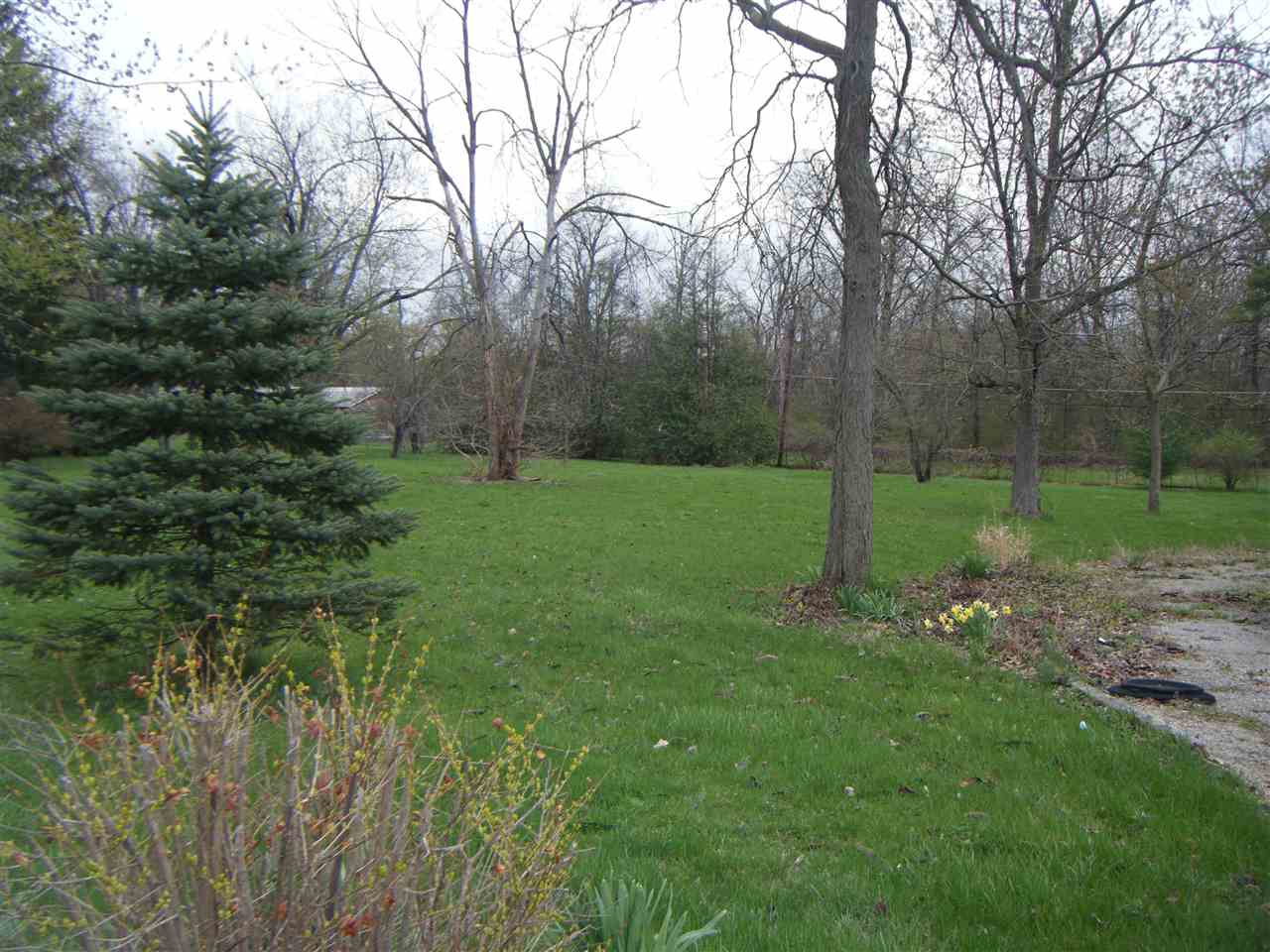 5000 Ridgelane Drive Fort Wayne, IN 46804 - Photo 3 of 4