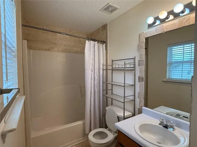 $1,800 | 342 Cottonwood Creek Circle, Canton, GA 30114