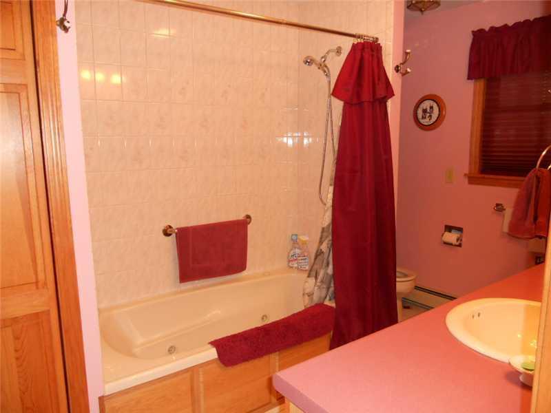 41 New Sweden Road Stetson, ME 04488 - Photo 20 of 34 Master Bath/Spa.