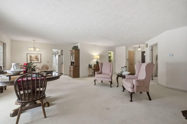 $280,800 | 1102 North Ball Street, Owosso, MI 48867