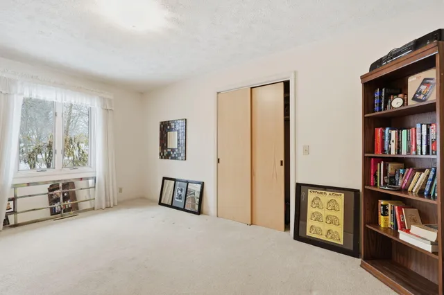 $278,000 | 1102 North Ball Street, Owosso, MI 48867