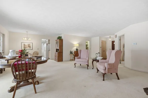 $280,800 | 1102 North Ball Street, Owosso, MI 48867