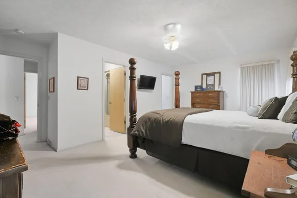 $280,800 | 1102 North Ball Street, Owosso, MI 48867