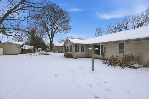 $280,800 | 1102 North Ball Street, Owosso, MI 48867