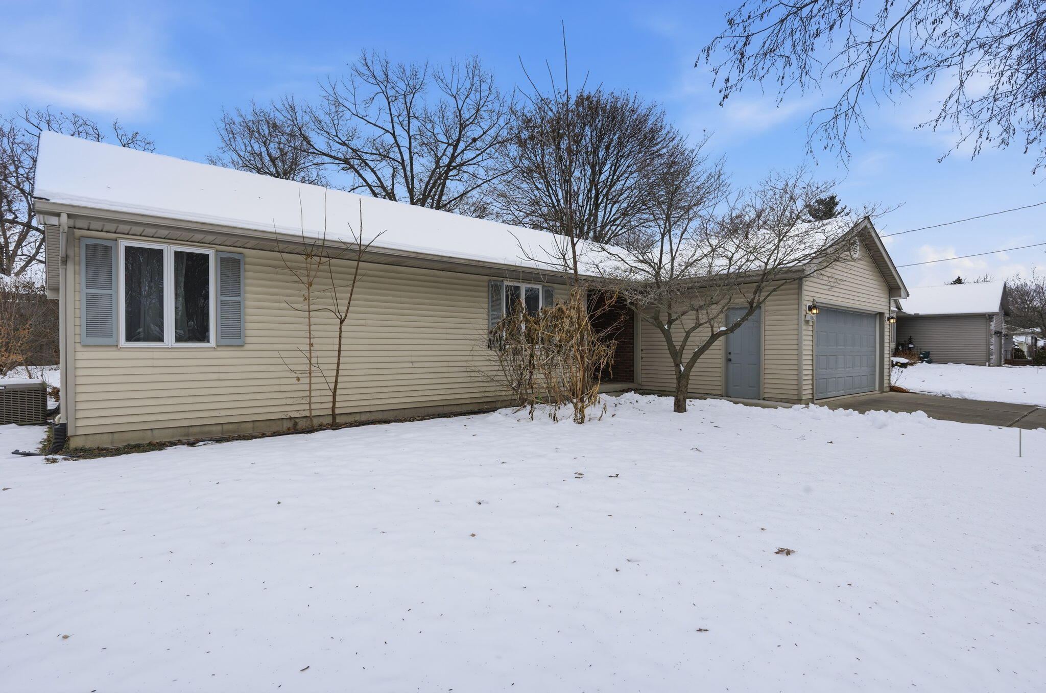 1102 North Ball Street Owosso, MI 48867 - Photo 8 of 56 10-web-or-mls-_RGC1860