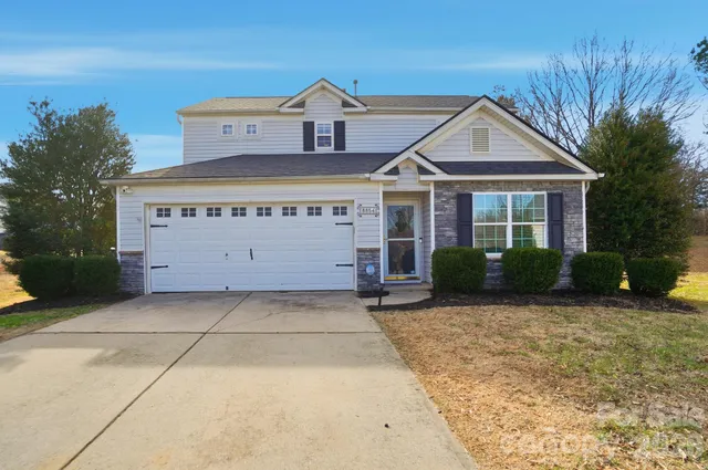 $400,000 | 8854 Laurel Run Drive, Charlotte, NC 28269