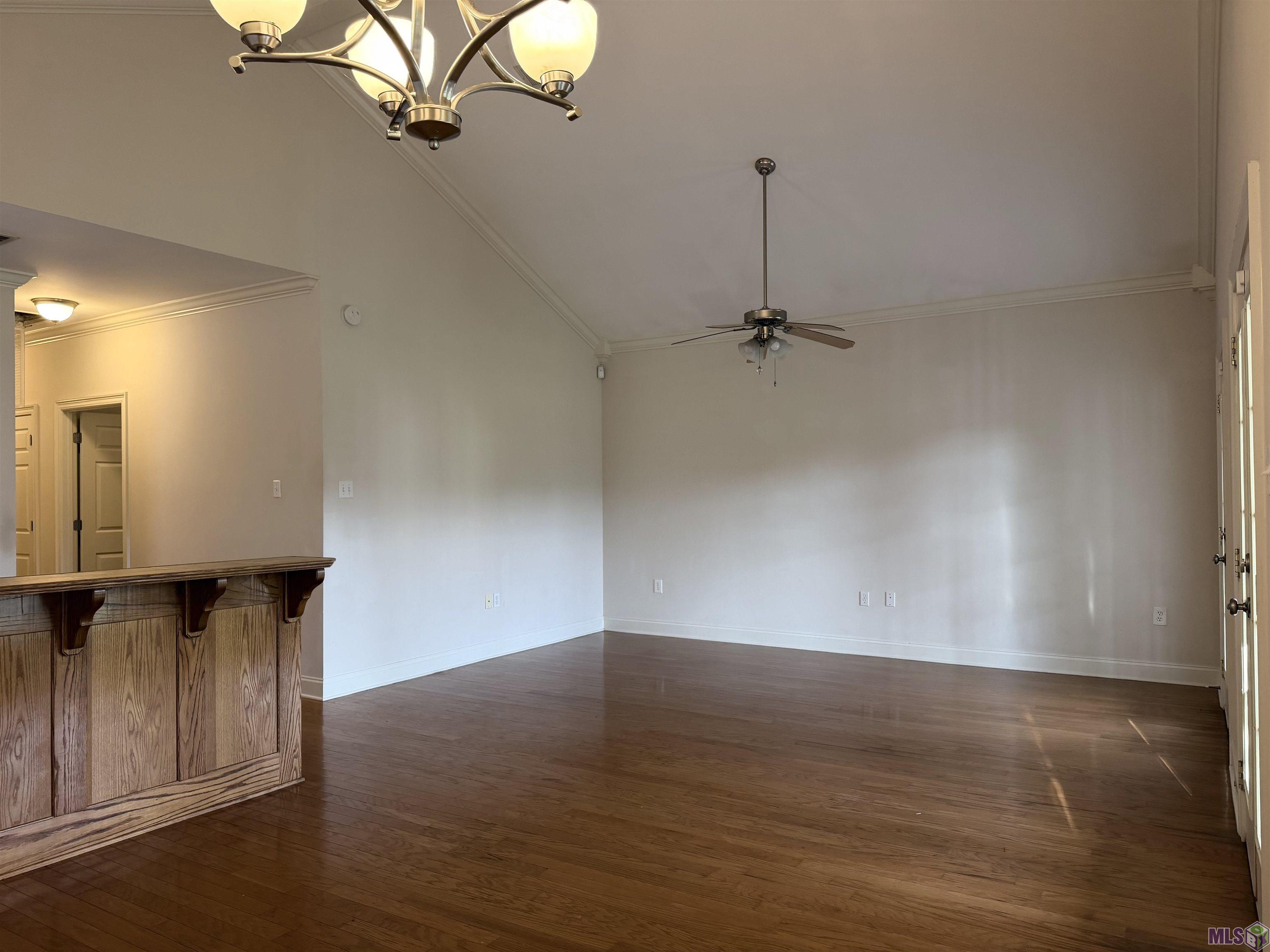 38035 Post Office Road Gonzales, LA 70737 - Photo 4 of 15 Gallery Image 4