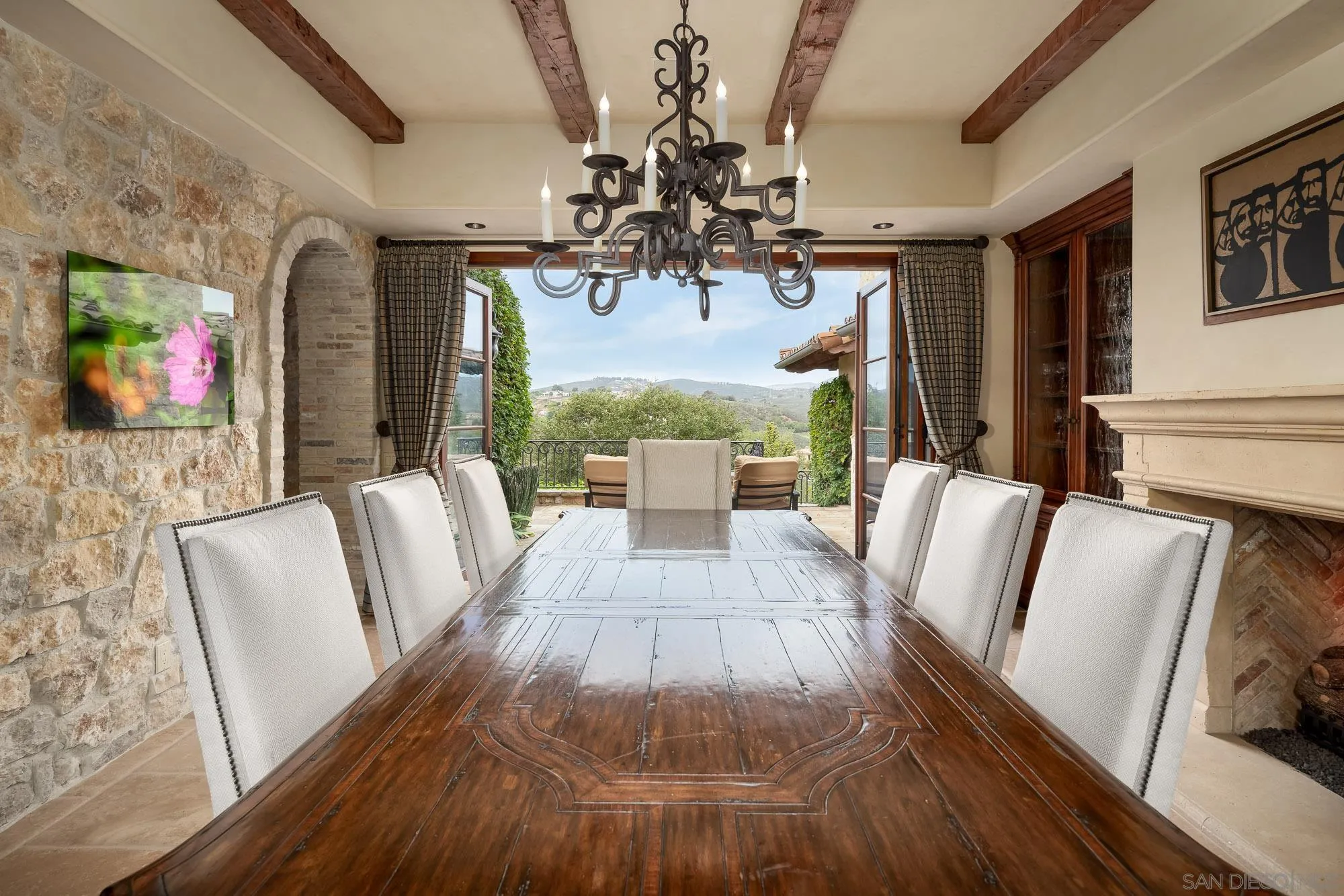 6309 Strada Fragante Rancho Santa Fe, CA 92091 - Photo 21 of 49 a view of living room with furniture and chandelier