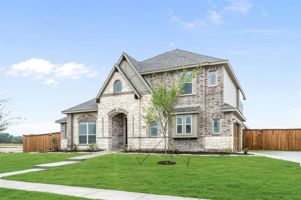 409 Loftsmoor Lane Red Oak, TX 75154 - Photo 2 of 40