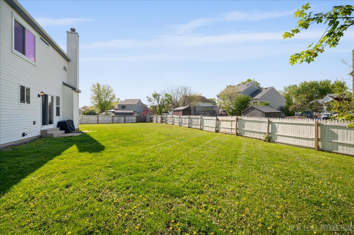 7 Roxbury Court South Elgin, IL 60177 - Photo 26 of 38