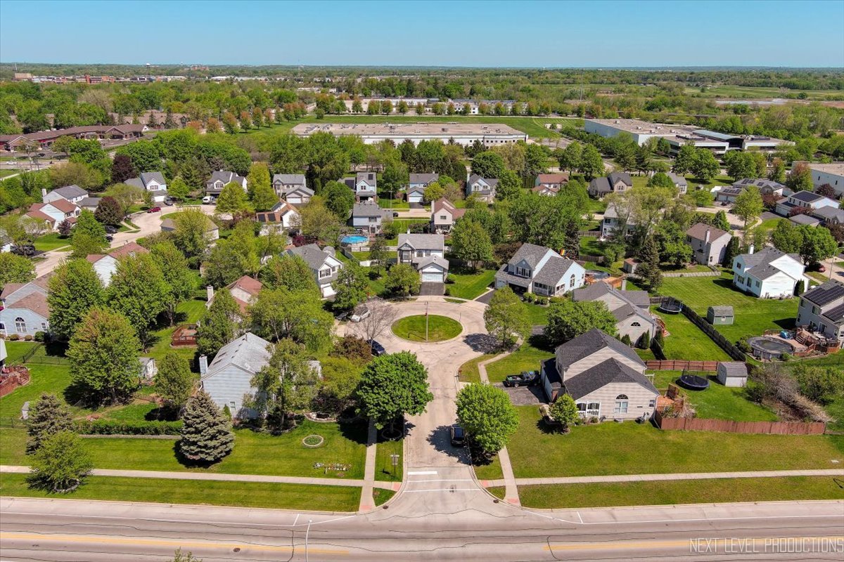 7 Roxbury Court South Elgin, IL 60177 - Photo 29 of 38