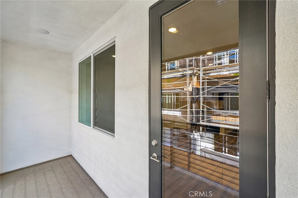 9540 Hannah Way Riverside, CA 92503 - Photo 11 of 63