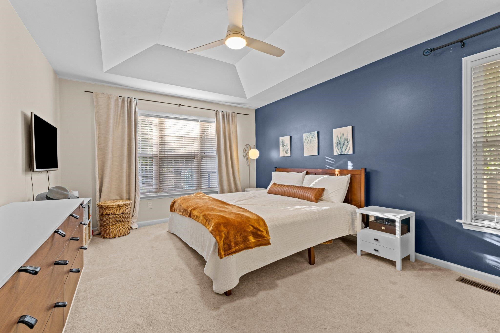 1405 Lynn Road Raleigh, NC 27612 - Photo 14 of 33 Photo 14