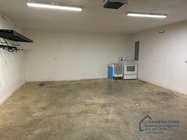 a view of a storage & utility room