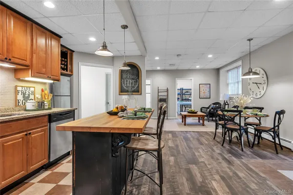 $3,200 | 22 Lauro Ridge Court, Unit LOWER LEVEL, Mahopac, NY 10541