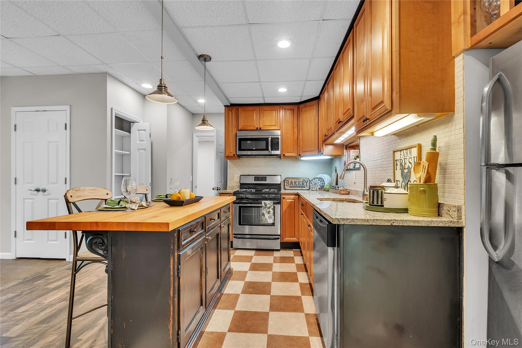 22 Lauro Ridge Court, Unit LOWER LEVEL Mahopac, NY 10541 - Photo 13 of 29