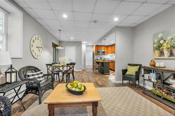 $3,200 | 22 Lauro Ridge Court, Unit LOWER LEVEL, Mahopac, NY 10541