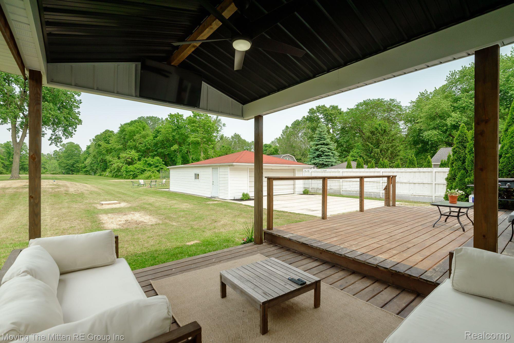 40302 Robbe Road Belleville, MI 48111 - Photo 3 of 73 Gallery Image 3
