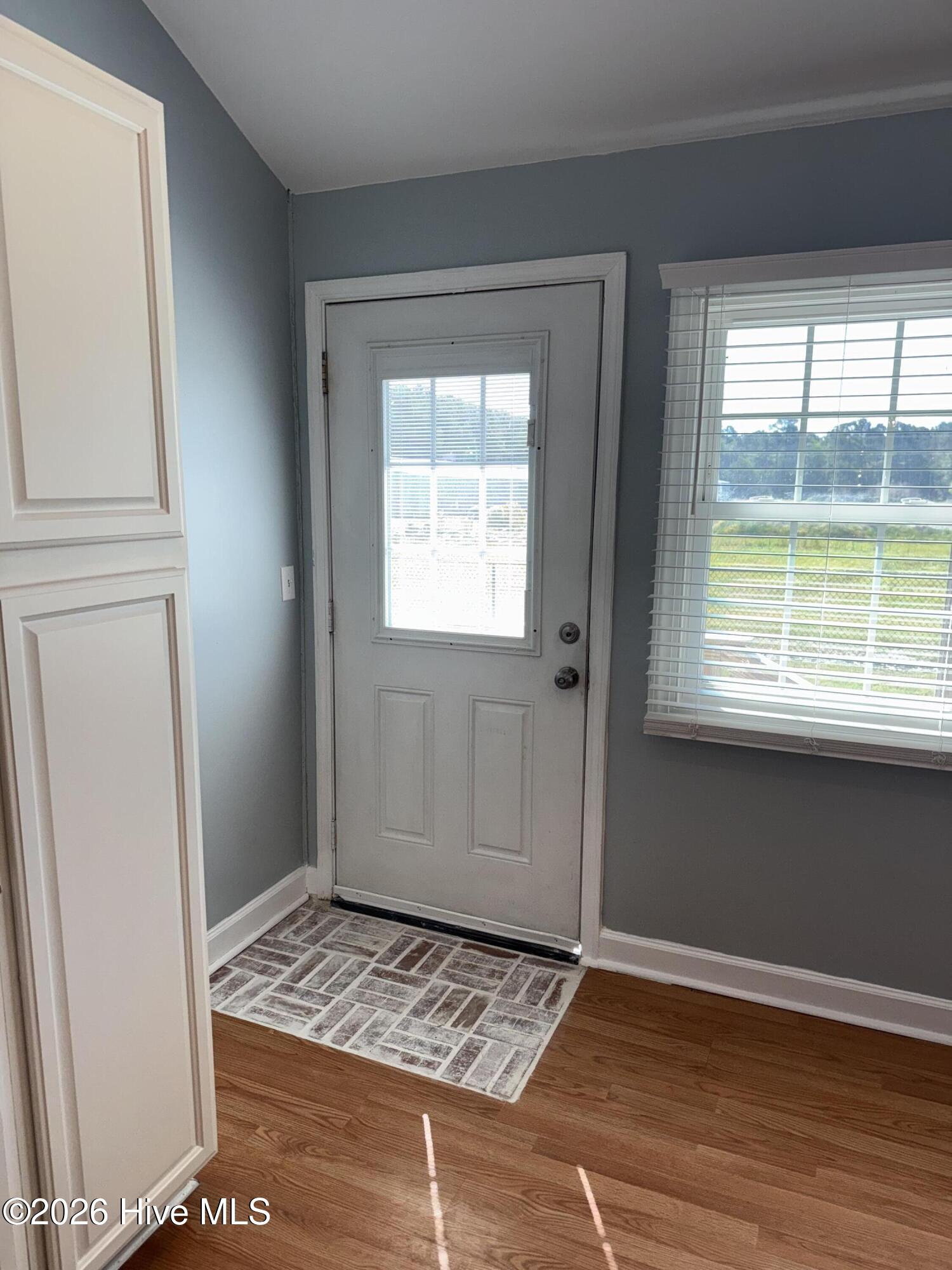 477 Harkers Island Road Beaufort, NC 28516 - Photo 16 of 38 IMG_3563