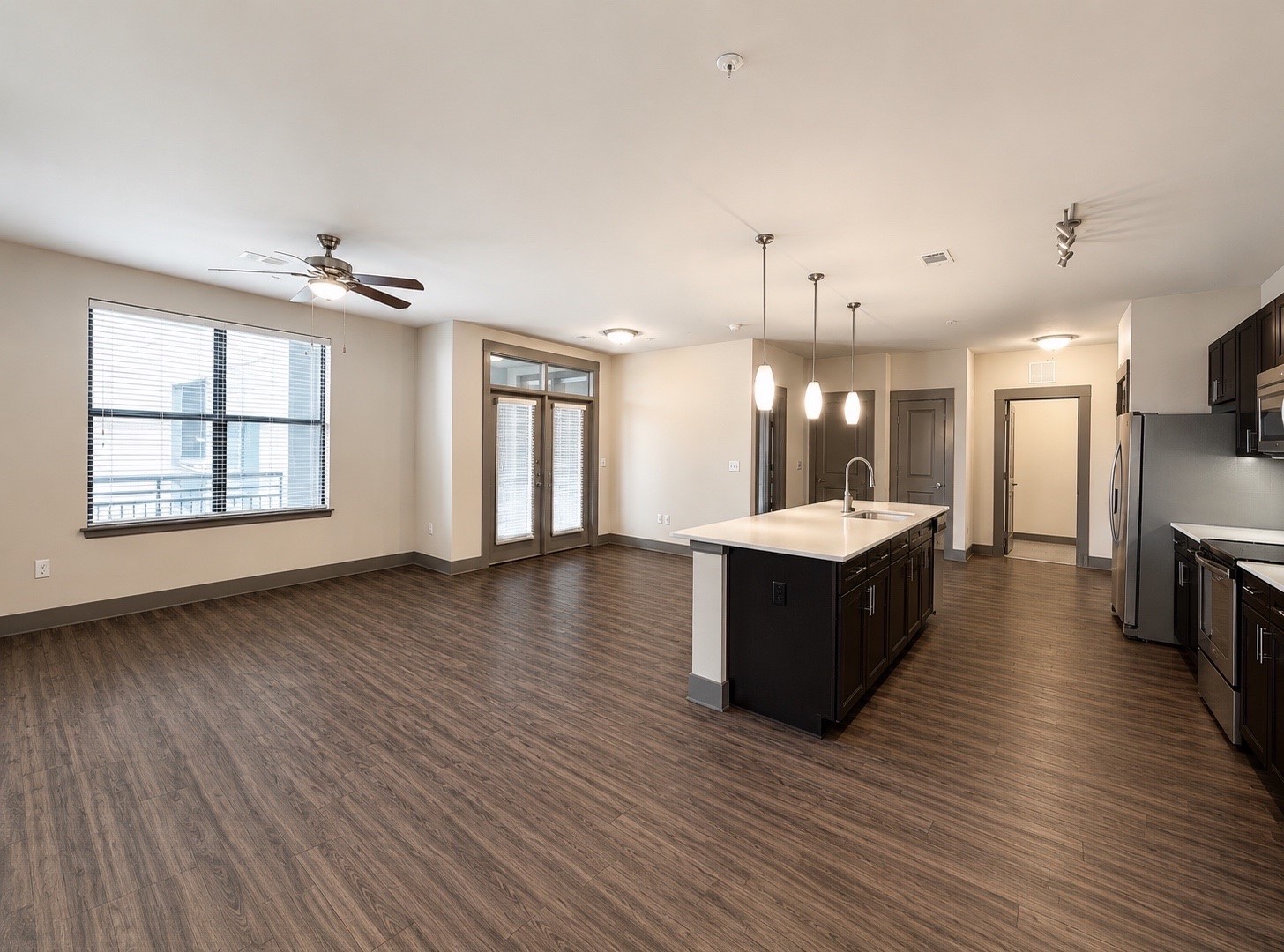 2033 South Gessner Road, Unit 2105 Houston, TX 77063 - Photo 2 of 23